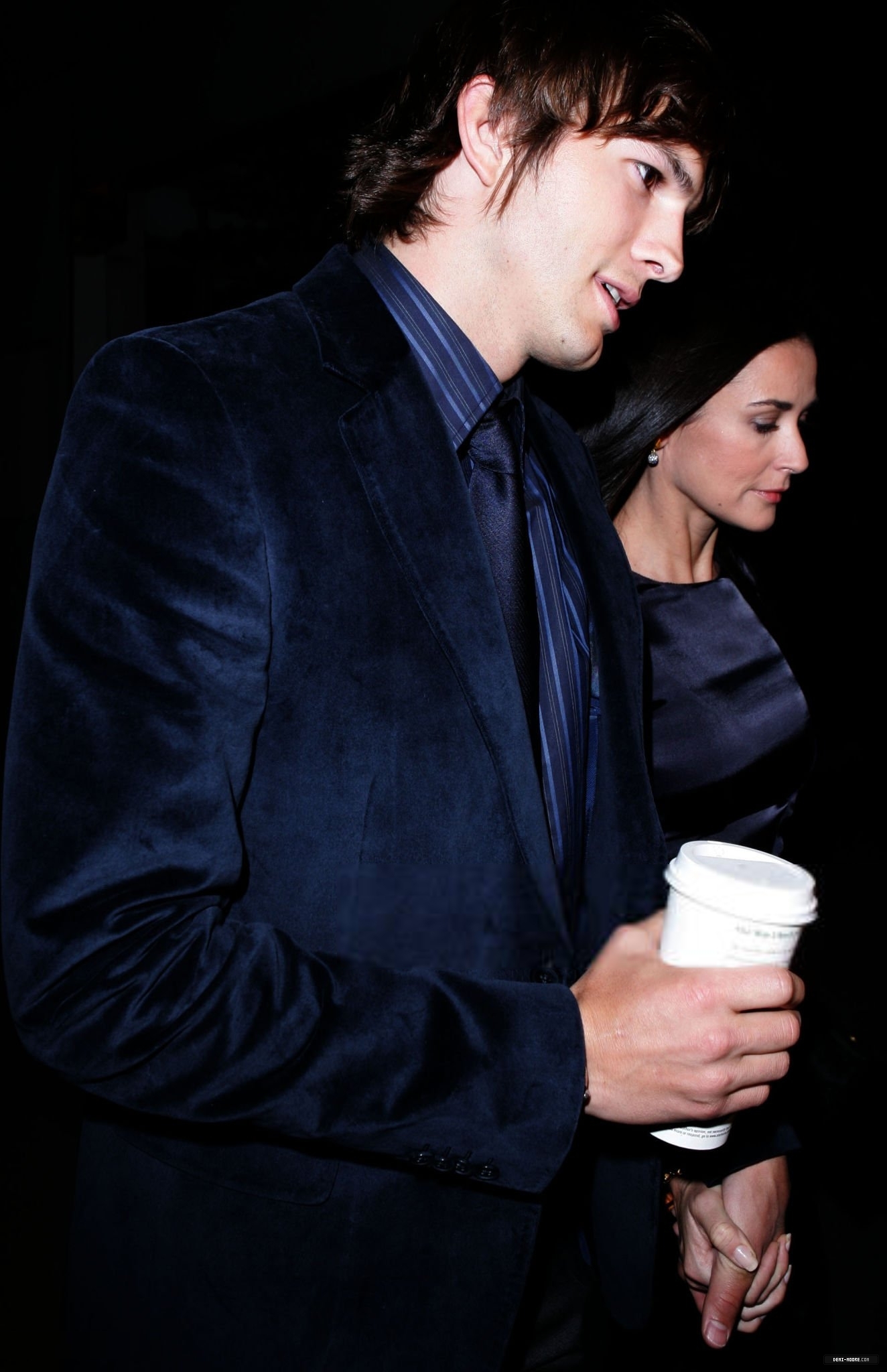 09.jpg