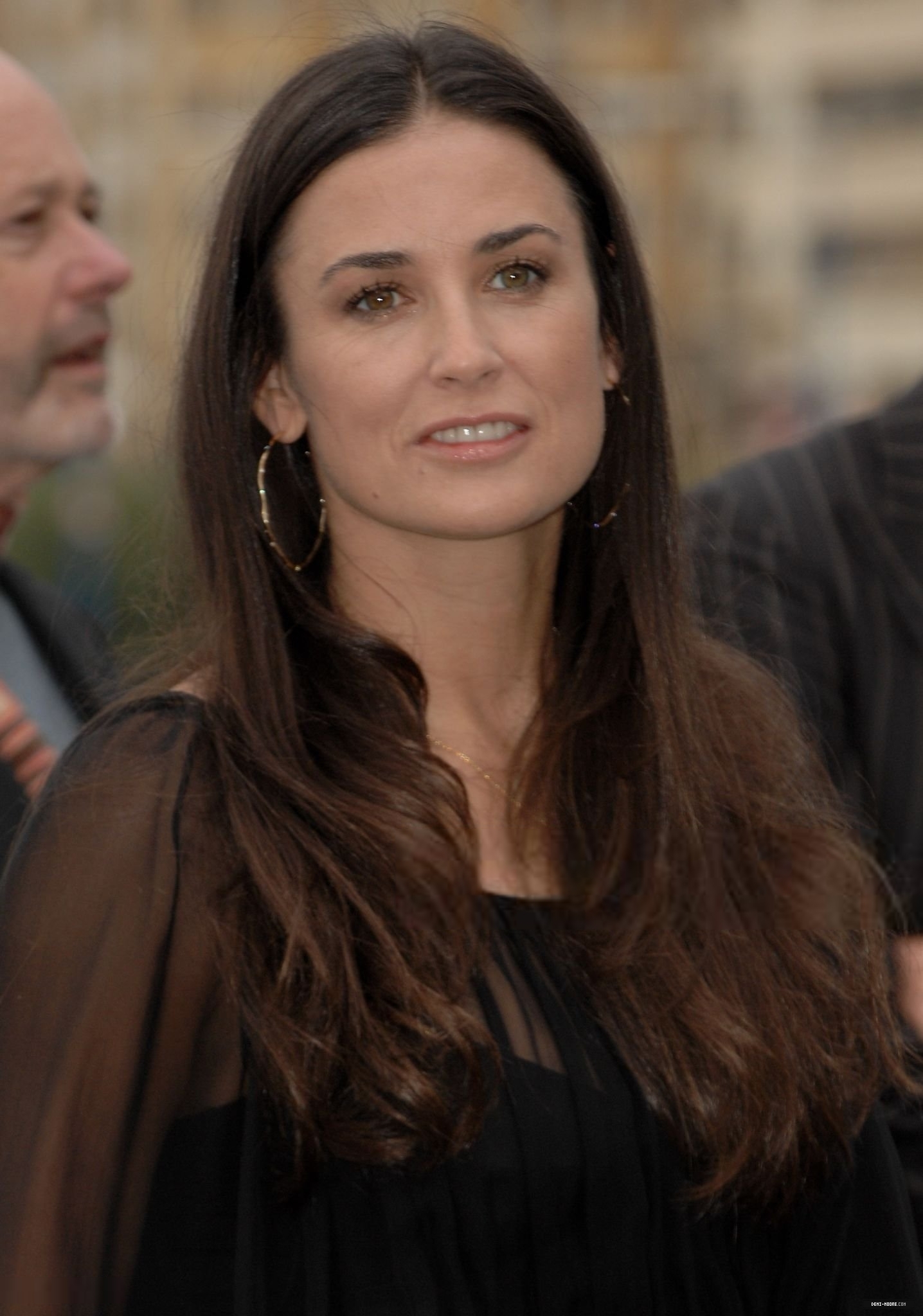 03.jpg