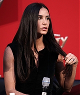 143.jpg
