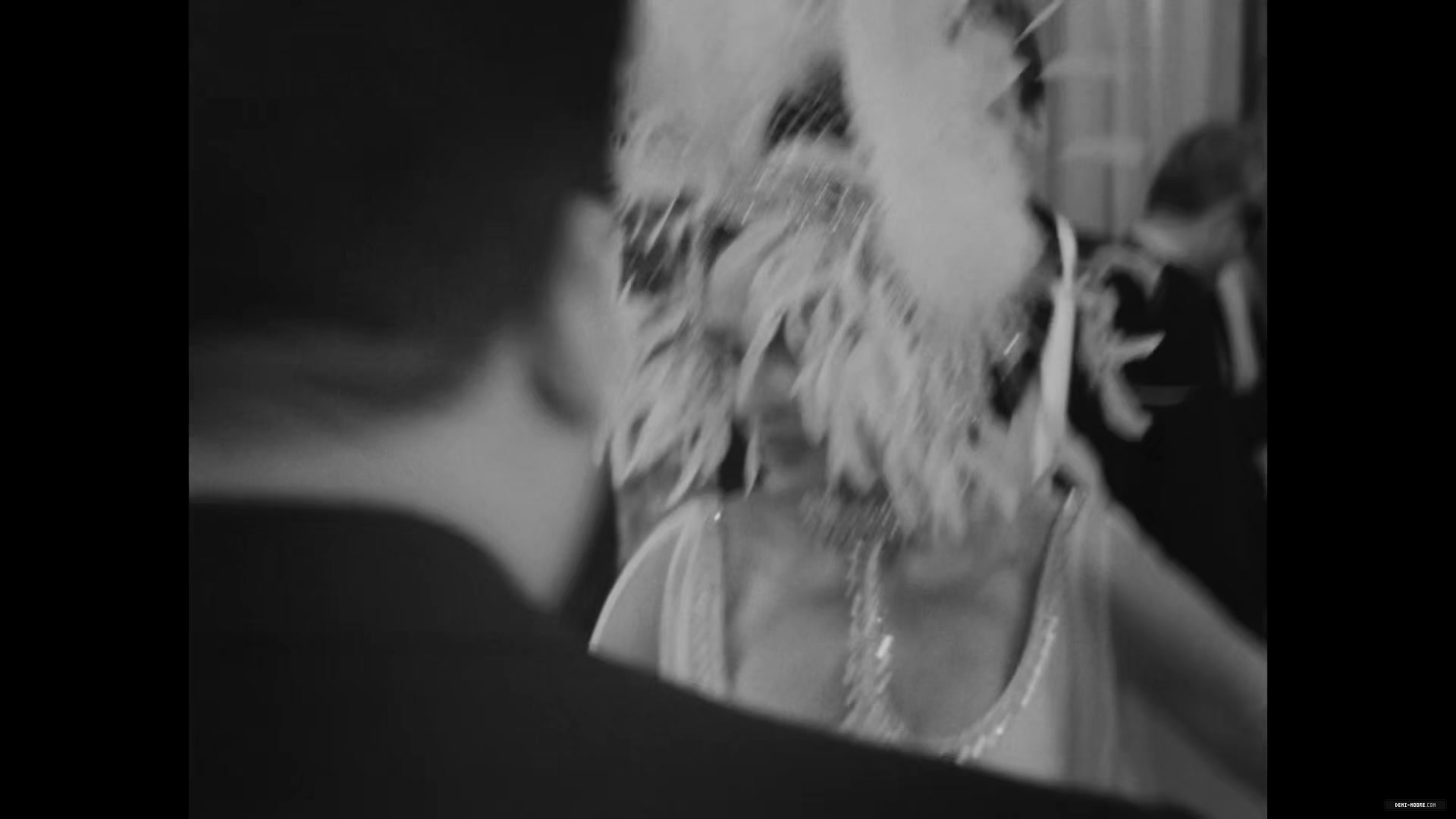 061.jpg